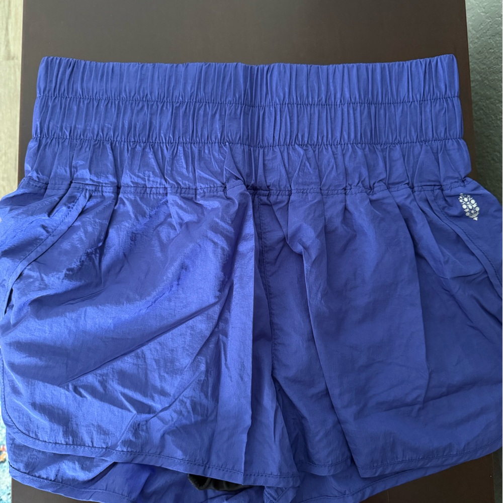Free people the way home shorts- color: regency